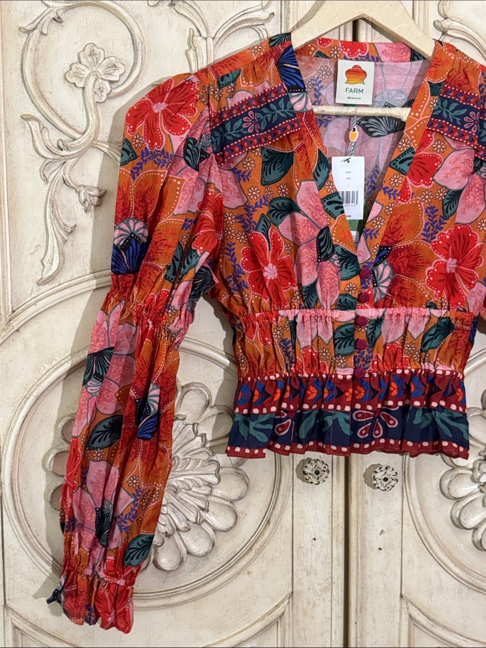 FARM Rio Marias Floral Plunge Neck Peplum Long Sleeve Top Size Medium - Picture 8 of 13